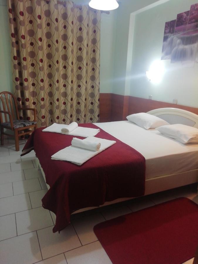 Hotel Elena Edessa Buitenkant foto