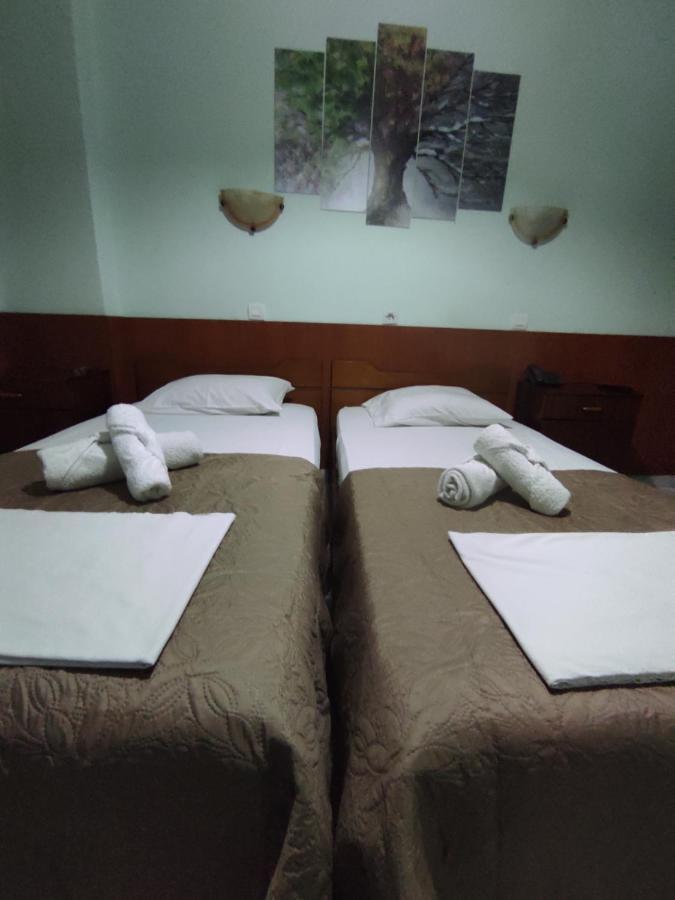 Hotel Elena Edessa Buitenkant foto